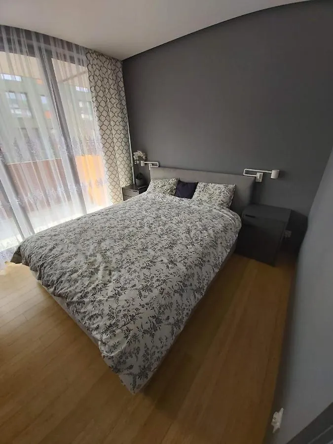 Wizjonerów Luxury Apartment&Garage Kraków 0*,